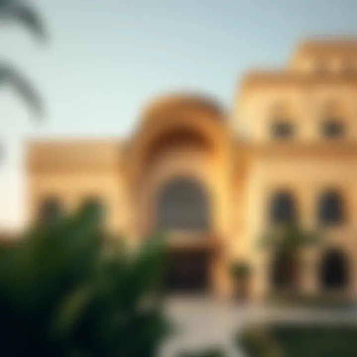 Exterior view of جميرا القصر showcasing its intricate architectural details